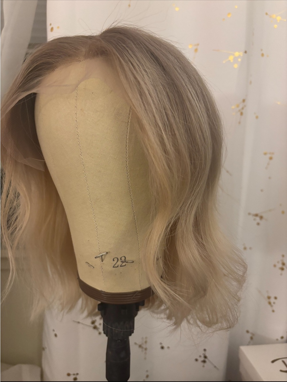 Stylish Blonde Ombre Bob Wig